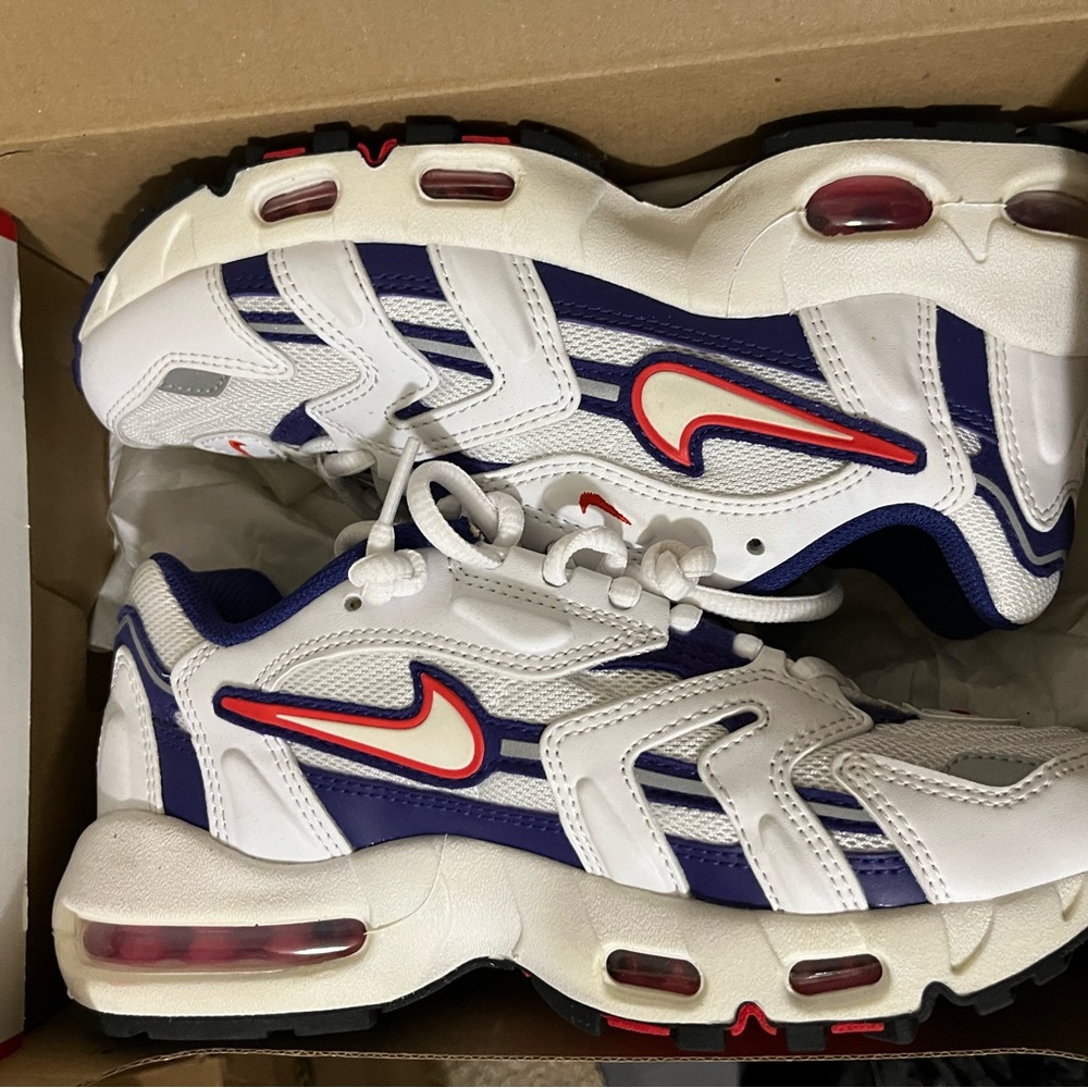 Authentic air max